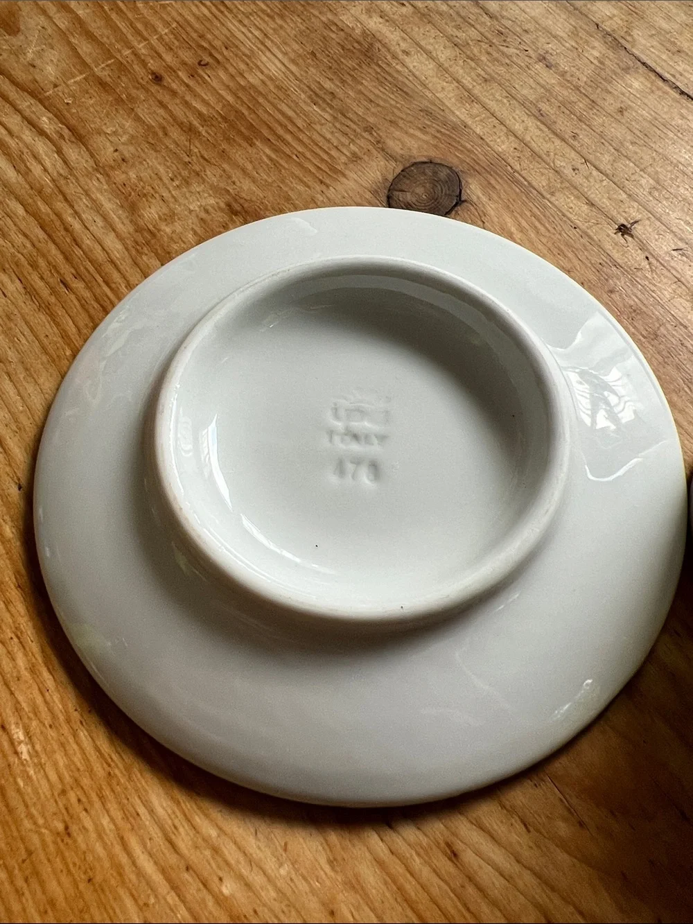 Rare Volver espresso cup and saucer 2009 illy Art designed by Pedro Almodóvar.